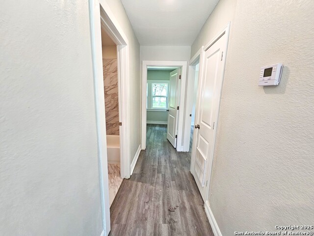 Image 26 of 40 For 958 Humphreys E
