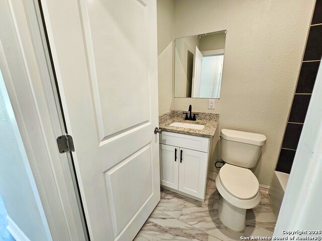 Image 28 of 40 For 958 Humphreys E