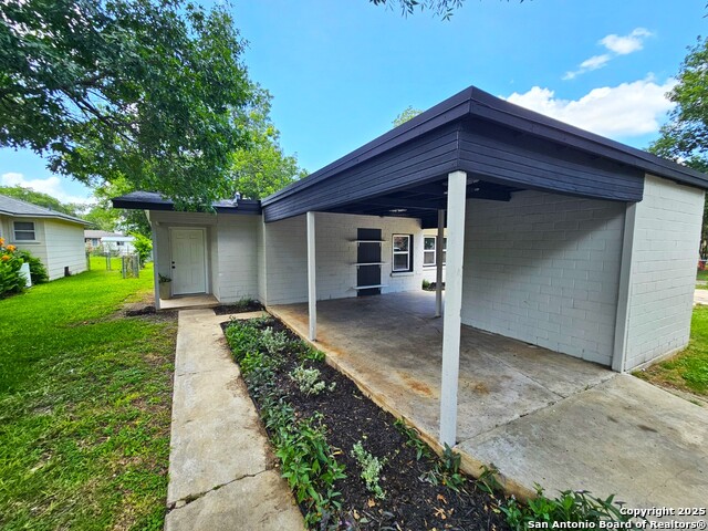Image 4 of 40 For 958 Humphreys E