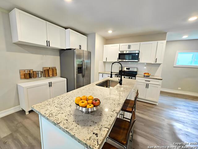 Image 7 of 40 For 958 Humphreys E