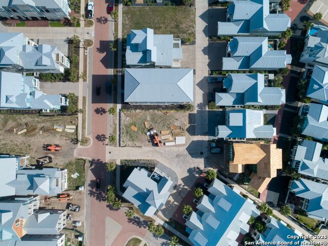 Listing photo id 16 for 153 Sunrise Avenue