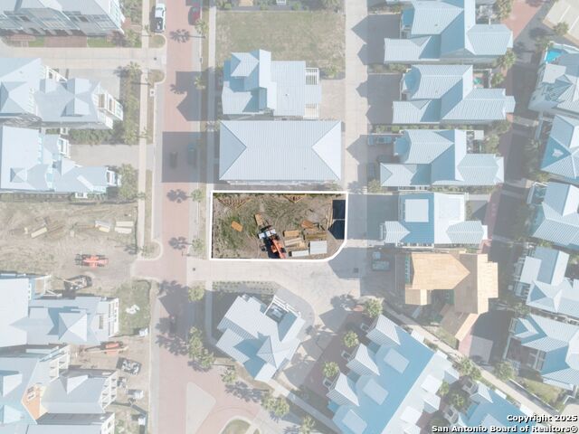 Listing photo id 17 for 153 Sunrise Avenue