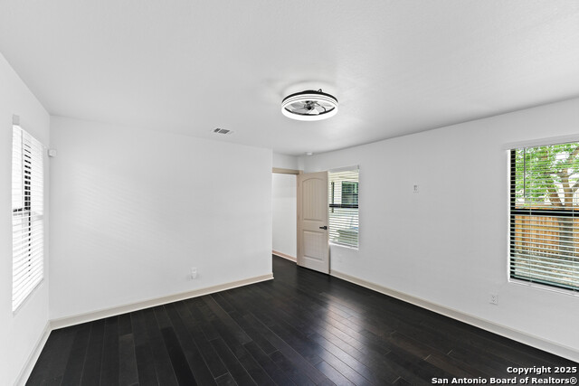 Image 19 of 29 For 127 Haynes  