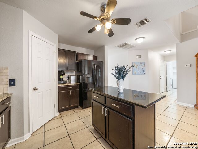 Listing photo id 12 for 3842 Fiesta Trail
