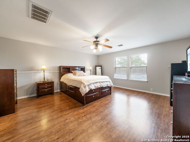 Listing photo id 17 for 3842 Fiesta Trail