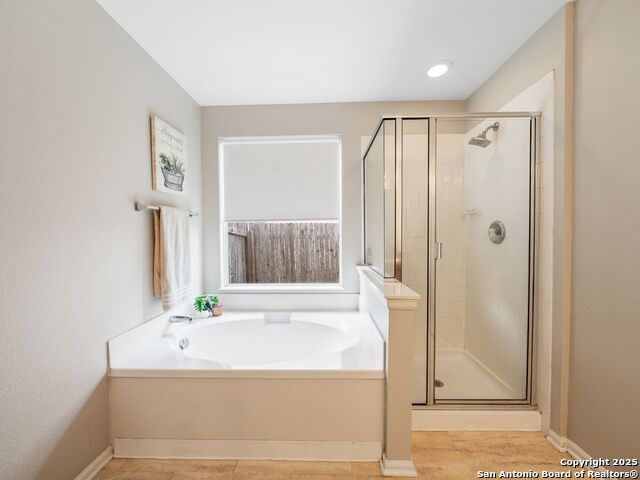 Listing photo id 20 for 3842 Fiesta Trail
