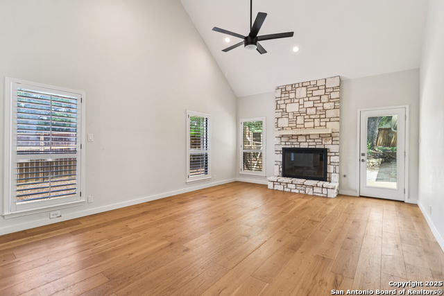 Image 13 of 52 For 13401 Vista Del Rey