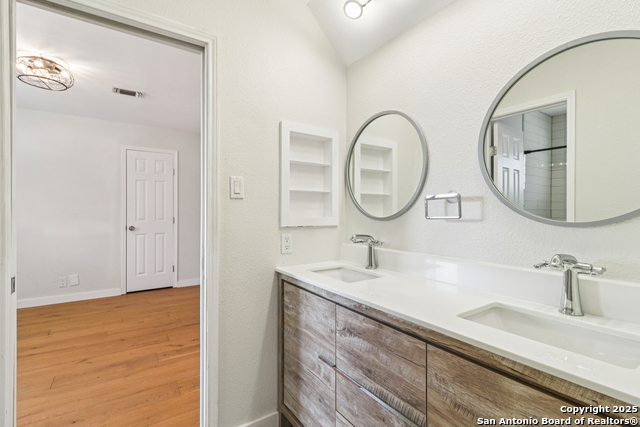 Image 41 of 52 For 13401 Vista Del Rey