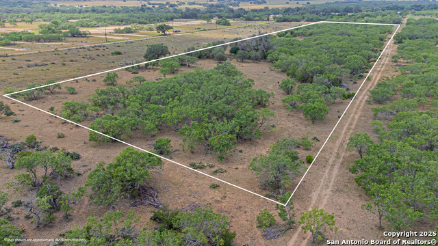 Image 11 of 32 For 3922 Fm 2579