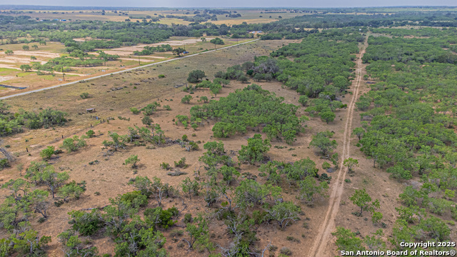 Image 28 of 32 For 3922 Fm 2579