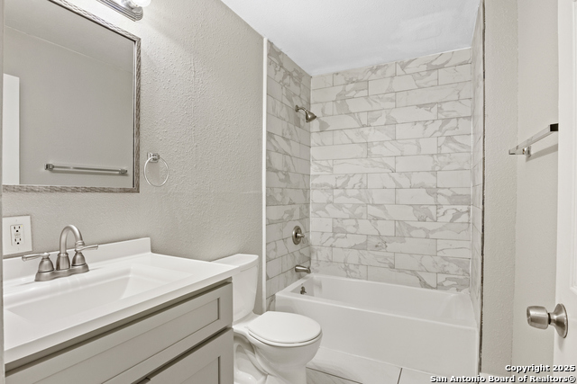 Image 9 of 31 For 323 Roseborough