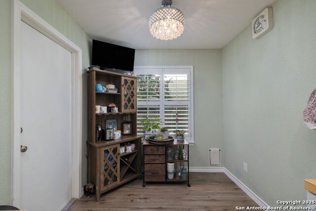 Listing photo id 11 for 9711 Doefield
