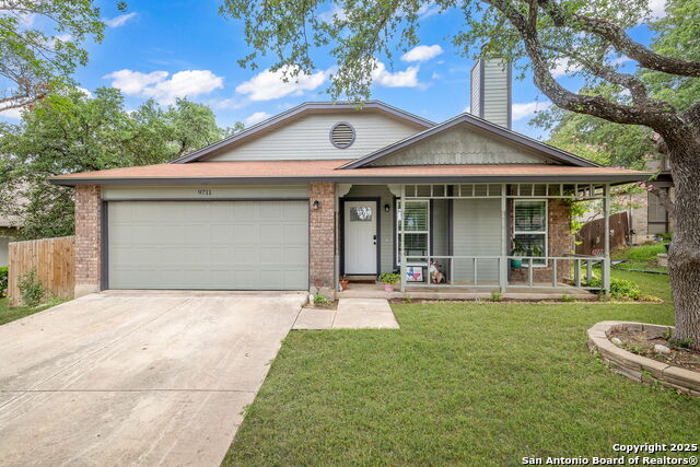 Listing photo id 0 for 9711 Doefield