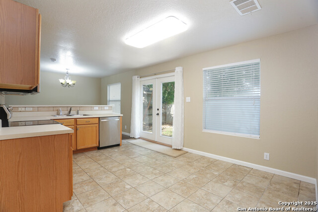 Image 10 of 25 For 7 Brieley Ln