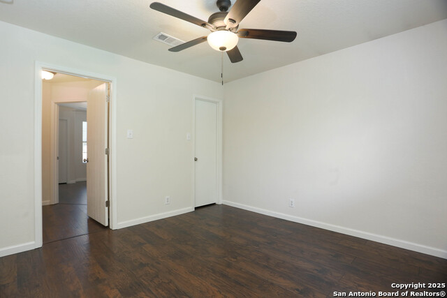Image 19 of 25 For 7 Brieley Ln