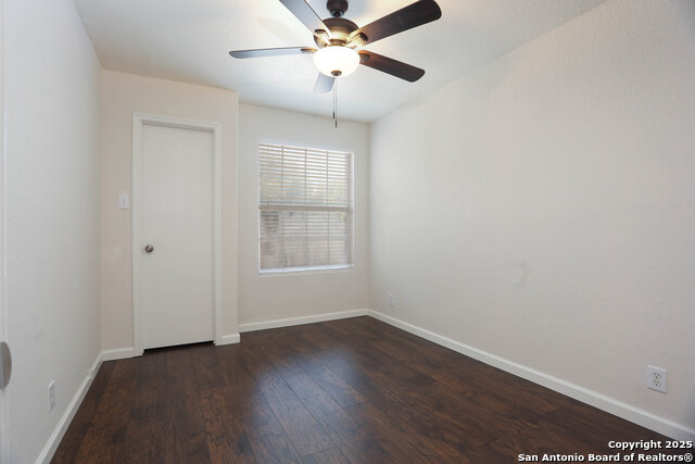 Image 21 of 25 For 7 Brieley Ln