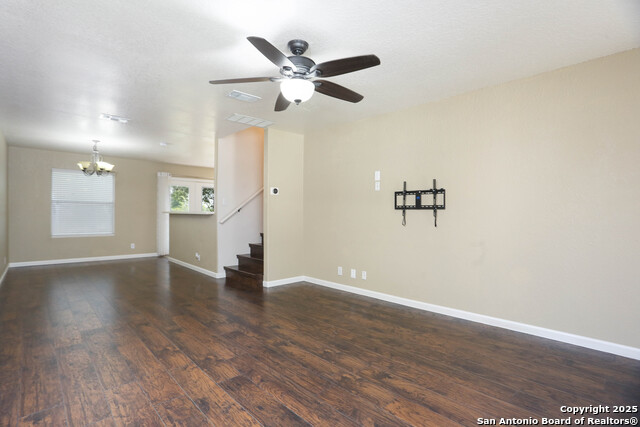 Image 6 of 25 For 7 Brieley Ln