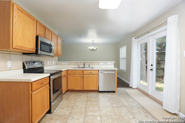 Image 9 of 25 For 7 Brieley Ln