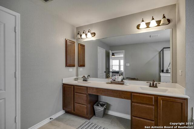 Listing photo id 22 for 7814 Emmeline