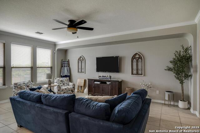 Listing photo id 7 for 7814 Emmeline