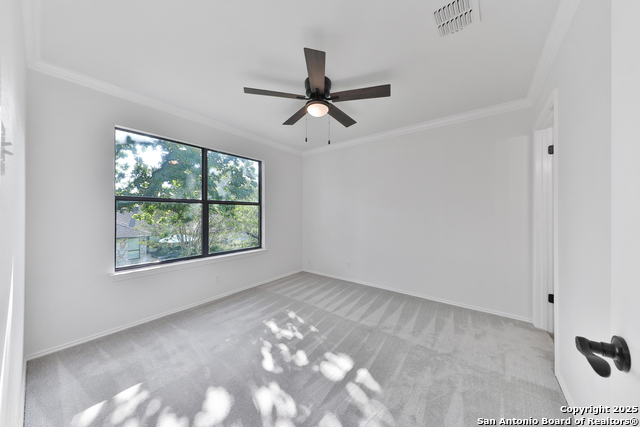 Listing photo id 22 for 16415 Old Stable