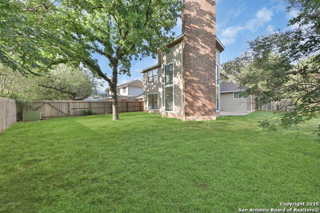 Listing photo id 35 for 16415 Old Stable