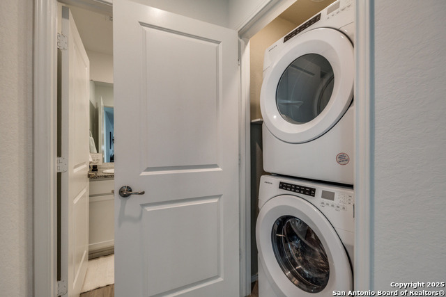 Listing photo id 11 for 9435 Tarbutton