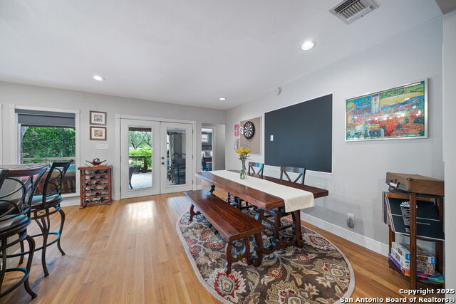 Image 11 of 39 For 131 Larchmont