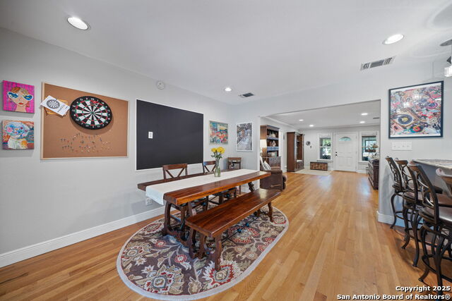 Image 12 of 39 For 131 Larchmont
