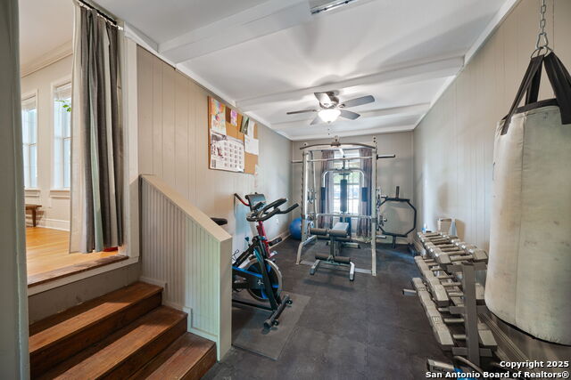 Image 22 of 39 For 131 Larchmont