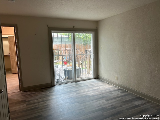 Image 9 of 28 For 2638 Lombrano