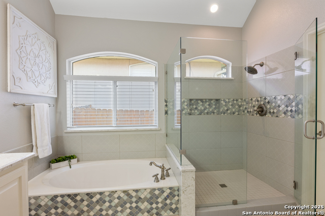 Listing photo id 11 for 36 Silverhorn