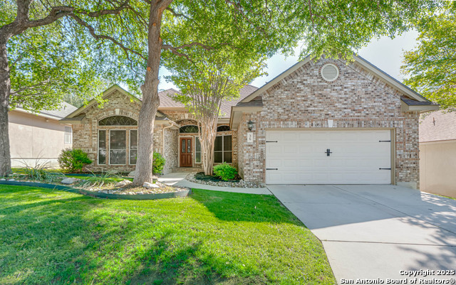 Listing photo id 0 for 36 Silverhorn