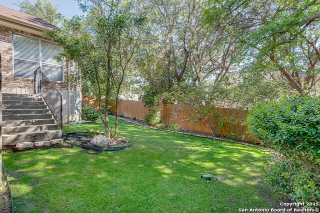 Listing photo id 20 for 36 Silverhorn