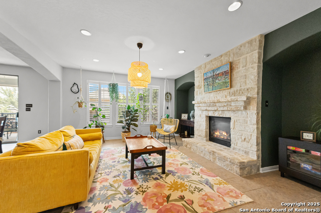 Image 11 of 39 For 1222 Ashbury Bay