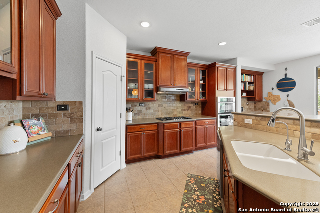 Image 12 of 39 For 1222 Ashbury Bay