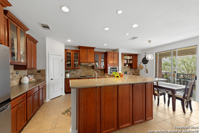Image 13 of 39 For 1222 Ashbury Bay