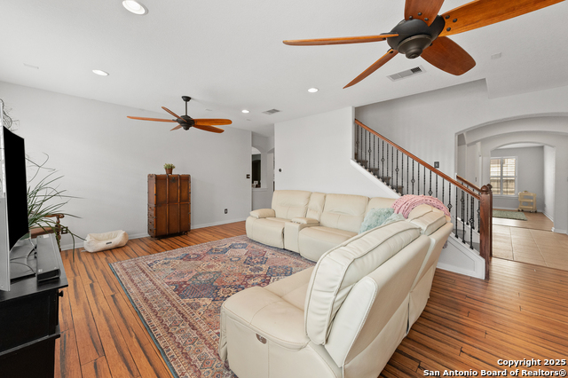 Image 19 of 39 For 1222 Ashbury Bay