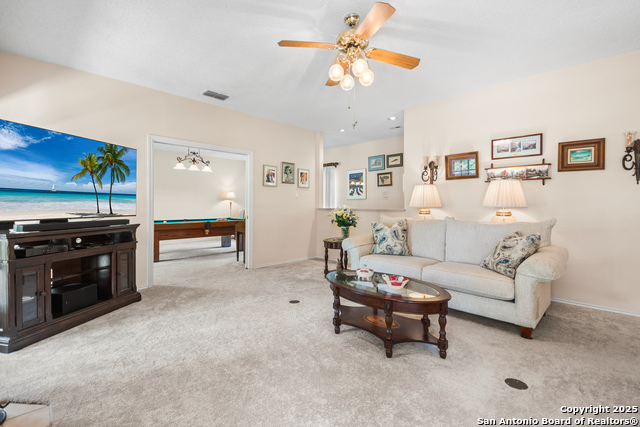 Image 18 of 49 For 8519 Alydar Cir