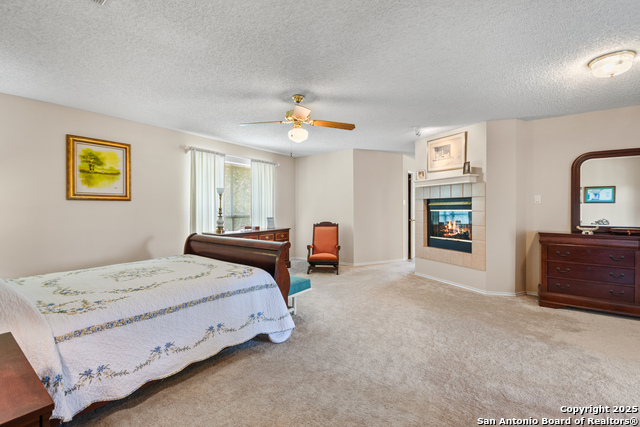 Image 23 of 49 For 8519 Alydar Cir