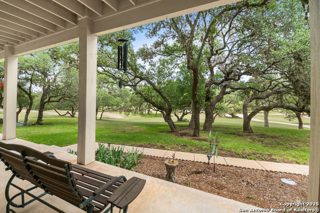 Image 4 of 49 For 8519 Alydar Cir