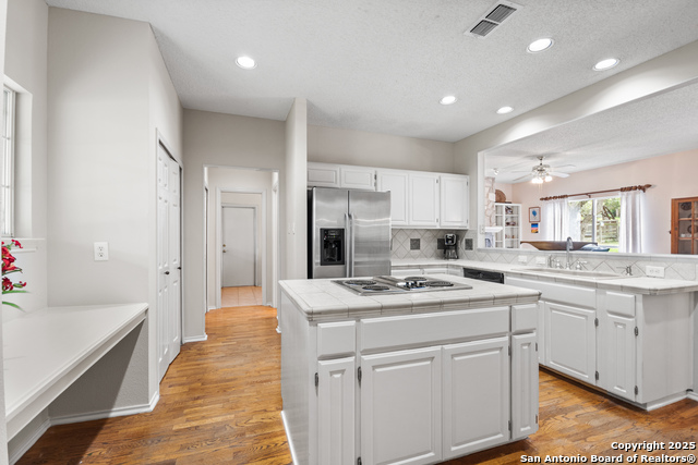 Image 7 of 49 For 8519 Alydar Cir