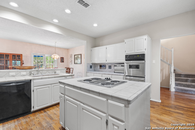 Image 8 of 49 For 8519 Alydar Cir