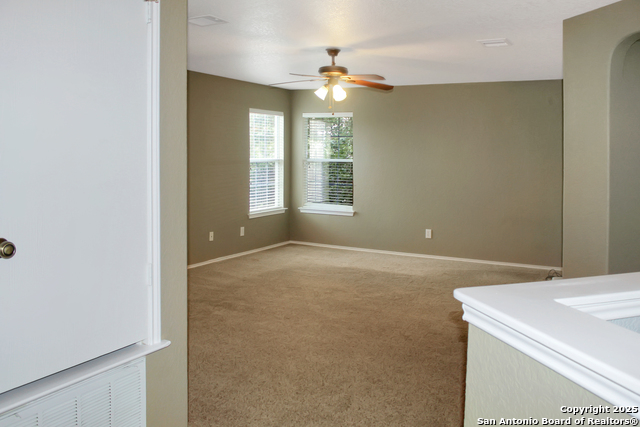 Listing photo id 17 for 7527 Escada Crest