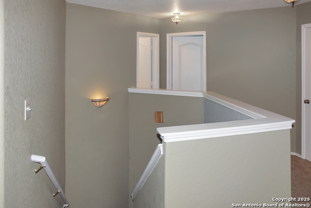 Listing photo id 21 for 7527 Escada Crest