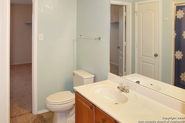Listing photo id 28 for 7527 Escada Crest