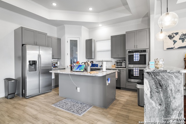 Listing photo id 11 for 1219 Olive