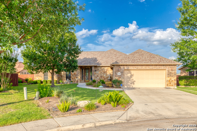 Listing photo id 2 for 2299 Sun Chase