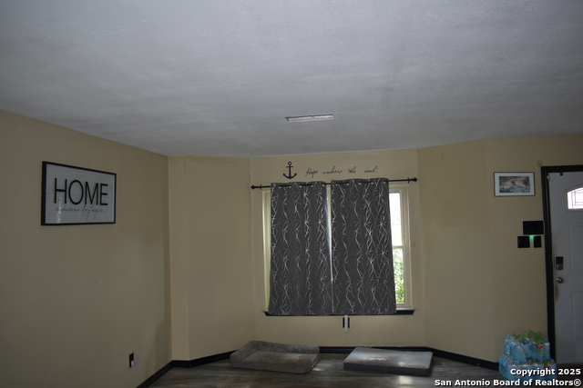 Listing photo id 1 for 8328 Morning Grove