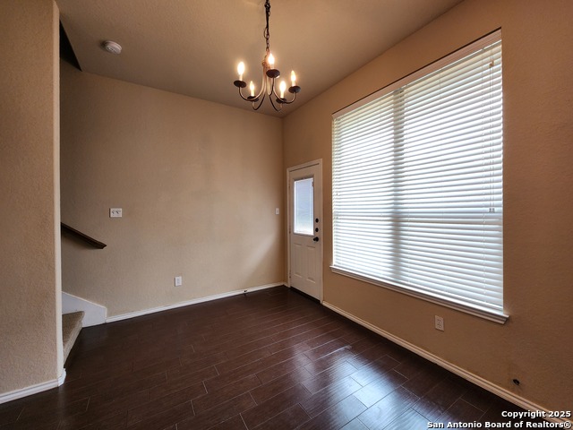 Image 10 of 22 For 305 Rosalie Dr